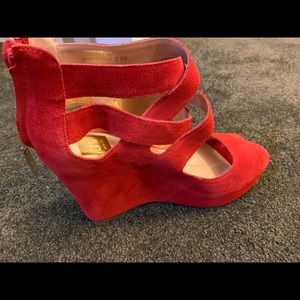 Beautiful dolce vita suede wedges never worn.